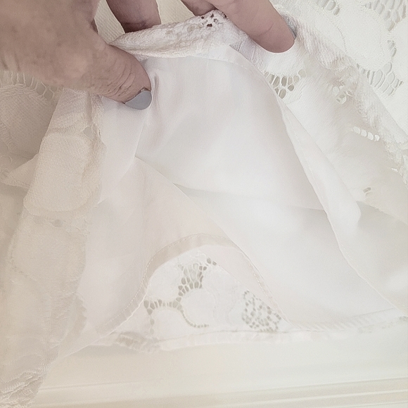 BCBG GENERATION MAXAZRIA WHITE EYELET SUN DRESS SIZE XS - Picture 6 of 10